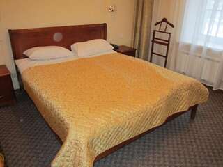 Гостиница Золотой Ручей Суздаль Стандартный двухместный номер с 1 кроватью-7
